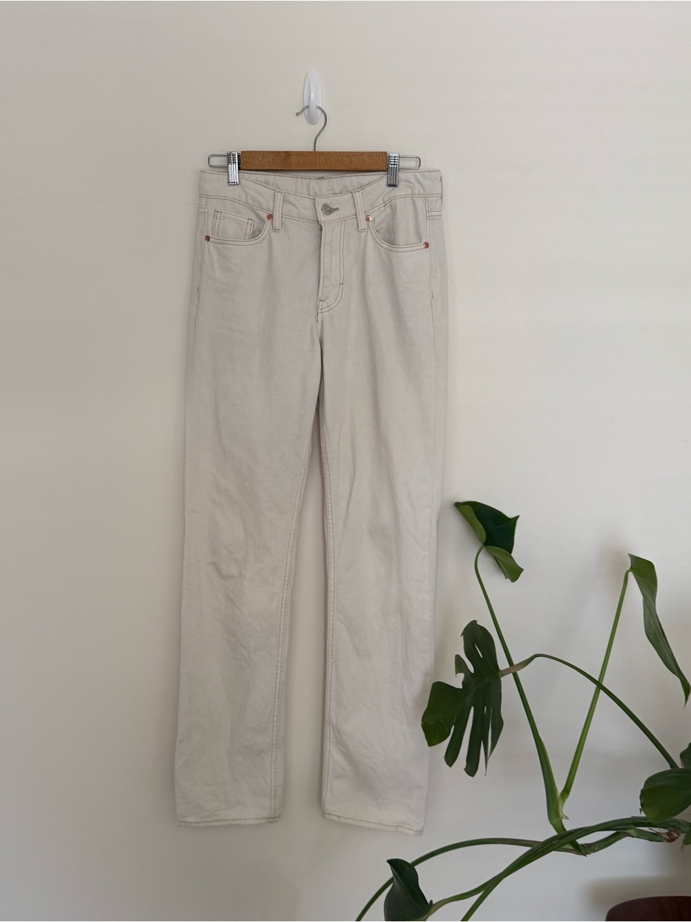 H&M Cream Straight-Leg Jeans